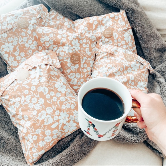 Meet your Posher, Macy - Picture 4 of 6